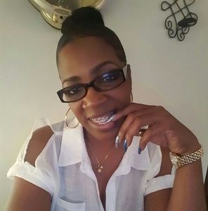 Meet your Posher, Janice